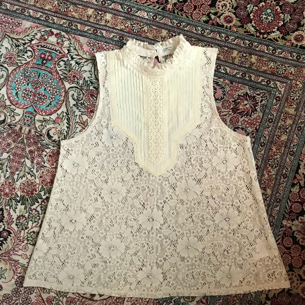 Lace top - Picture 4 of 4